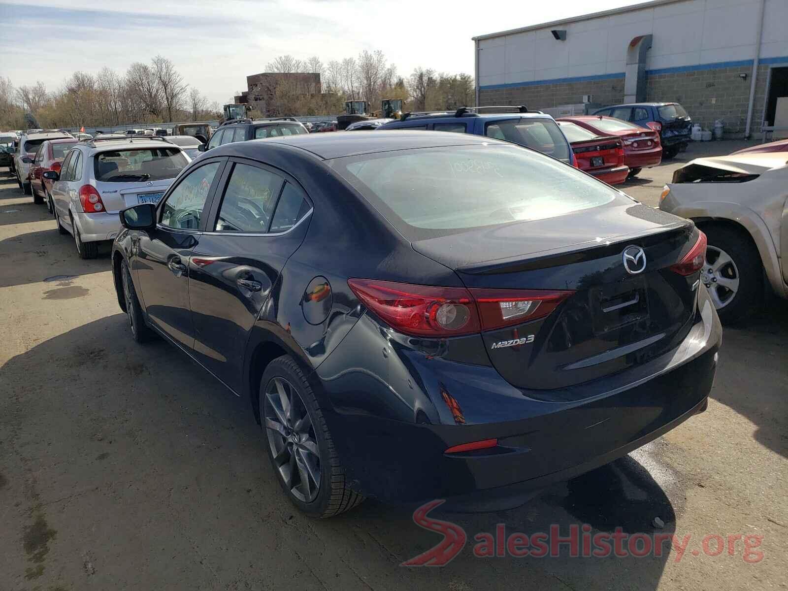 3MZBN1V35JM213735 2018 MAZDA 3