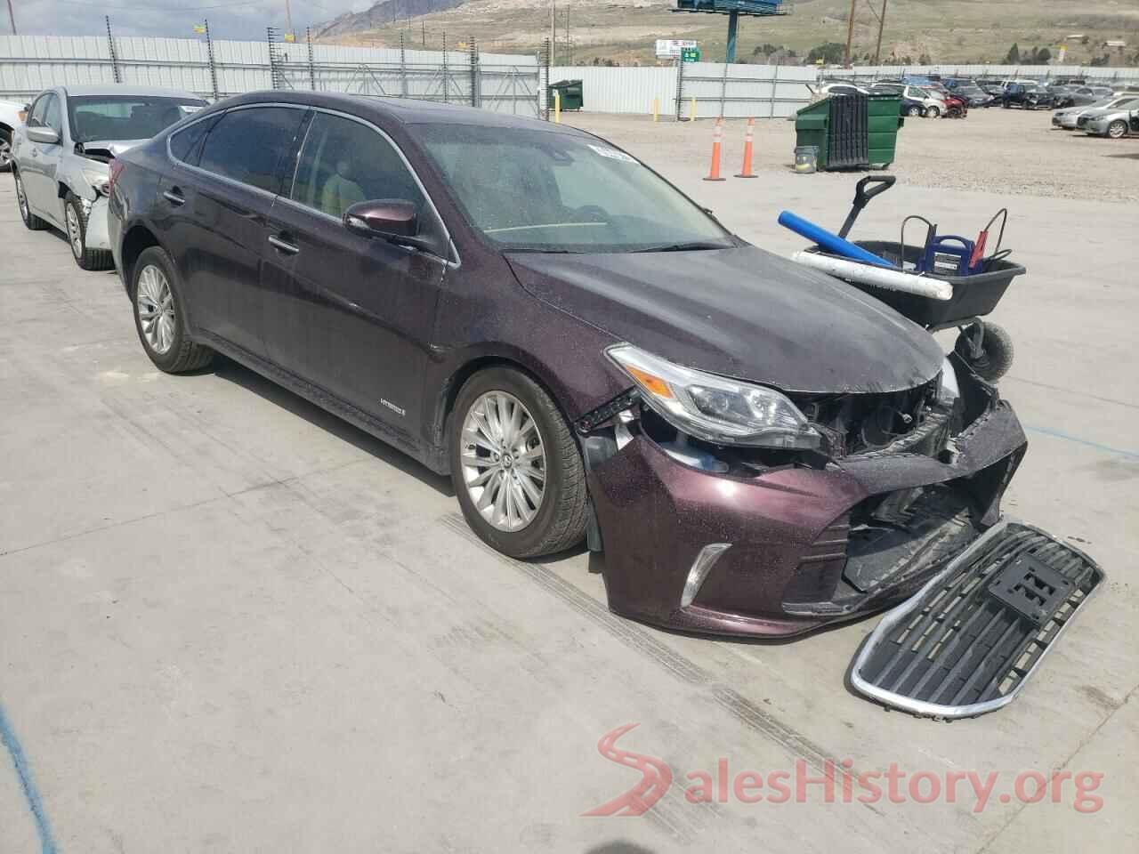 4T1BD1EB2JU063538 2018 TOYOTA AVALON