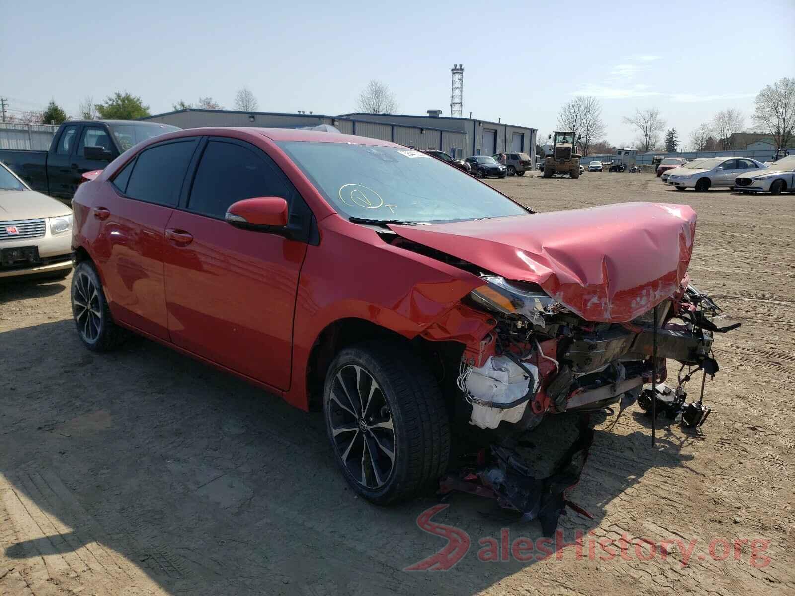 2T1BURHE4JC021555 2018 TOYOTA COROLLA