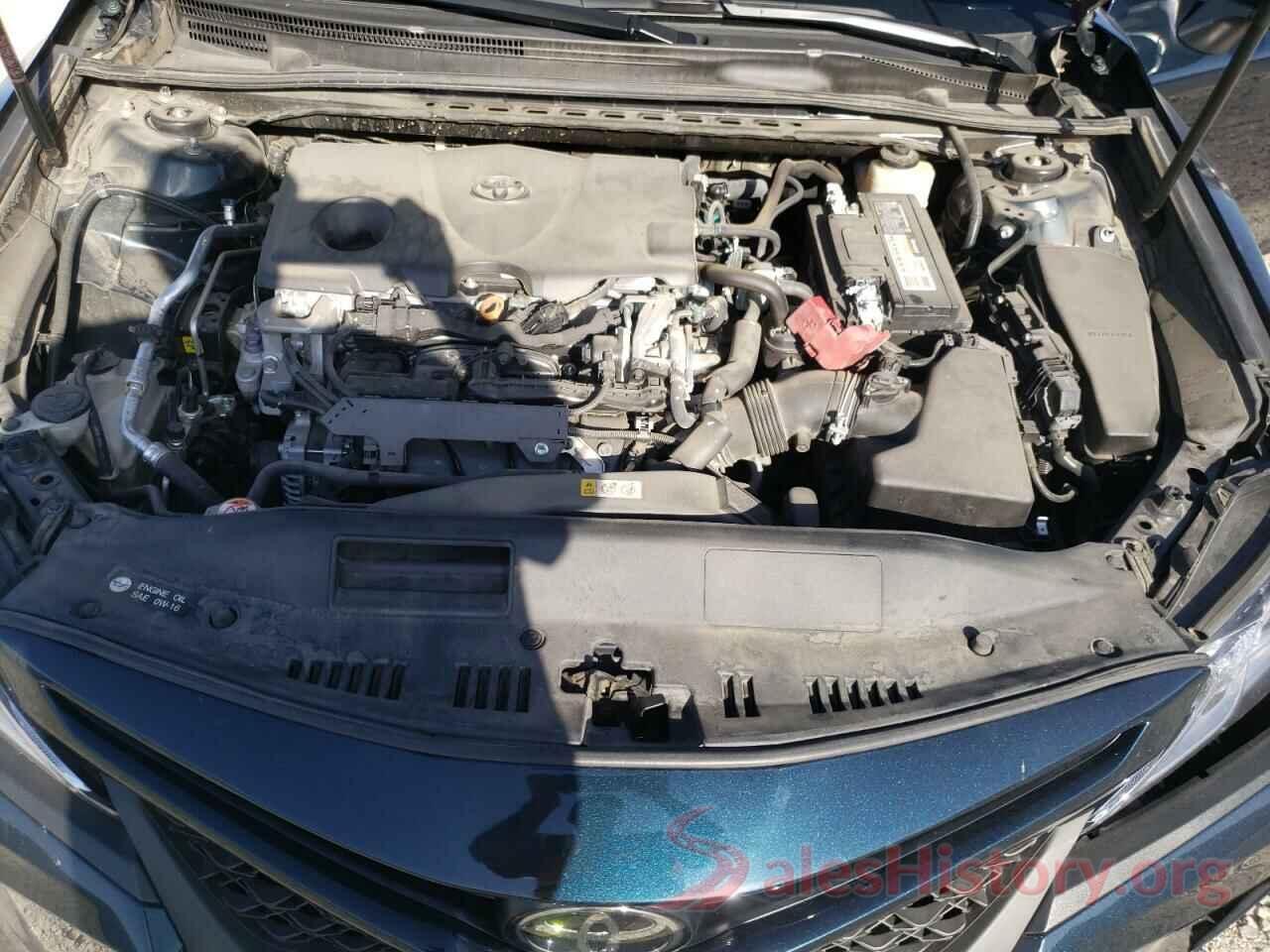 4T1B11HK5JU621497 2018 TOYOTA CAMRY