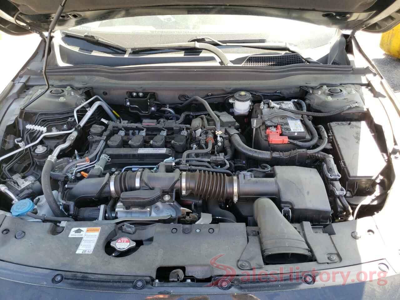 1HGCV1F42JA040558 2018 HONDA ACCORD