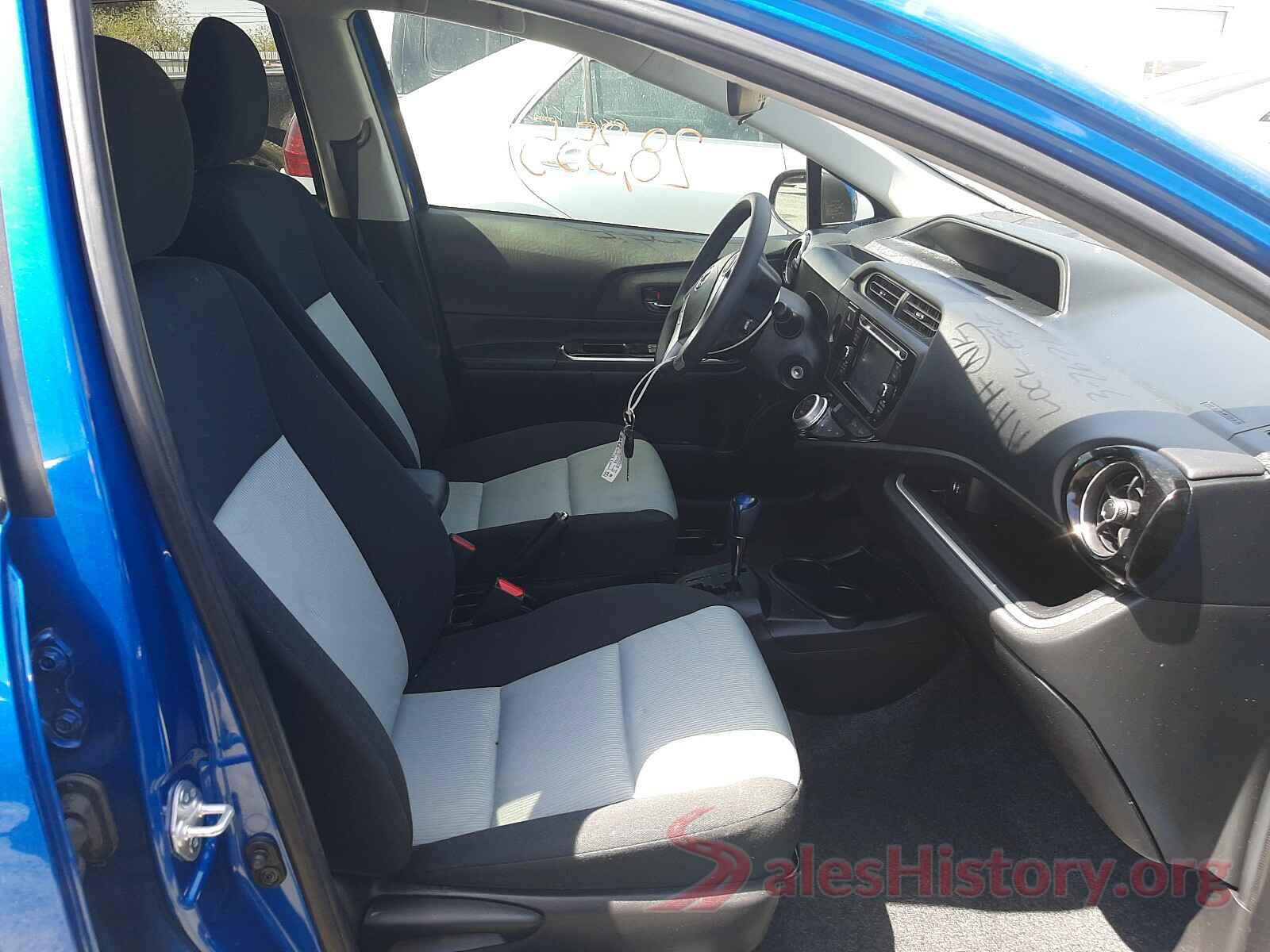 JTDKDTB37H1592590 2017 TOYOTA PRIUS