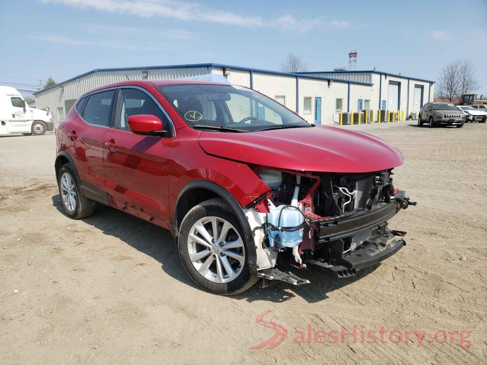 JN1BJ1CP0JW162734 2018 NISSAN ROGUE