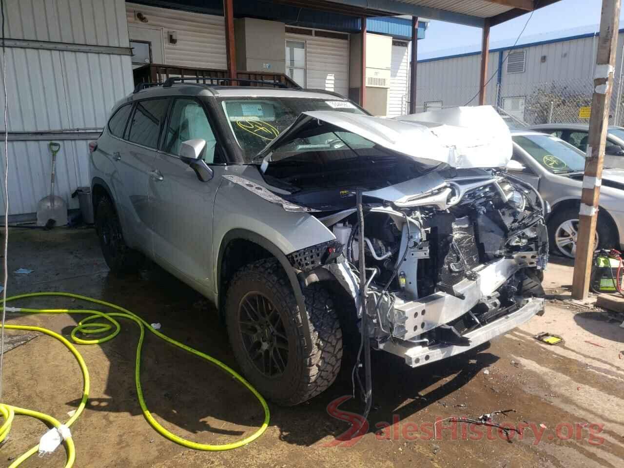 5TDGZRBH0LS504321 2020 TOYOTA HIGHLANDER