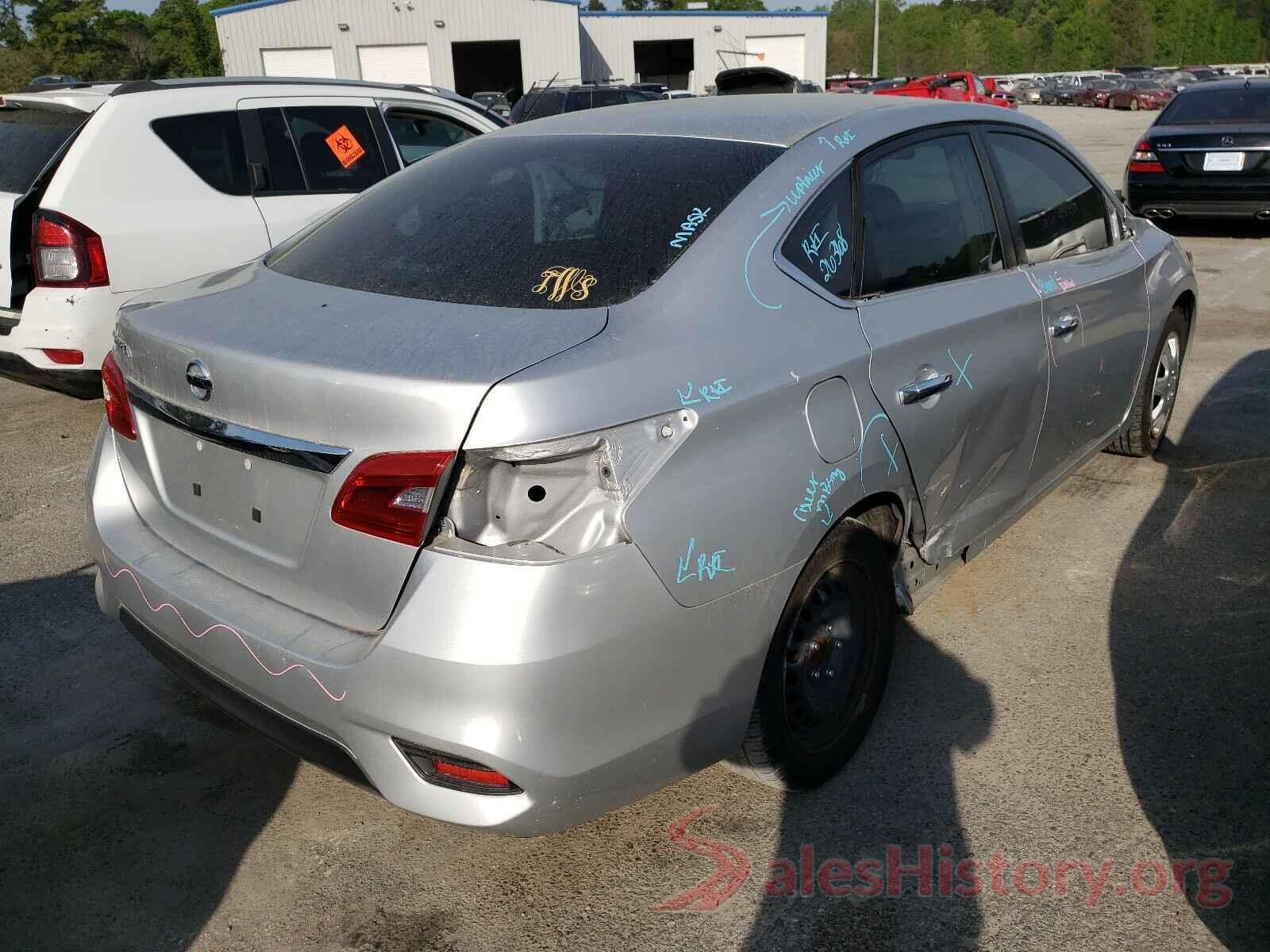 3N1AB7AP7JY240272 2018 NISSAN SENTRA