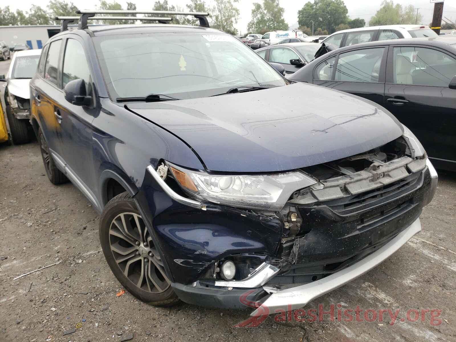 JA4AD3A3XHZ055818 2017 MITSUBISHI OUTLANDER