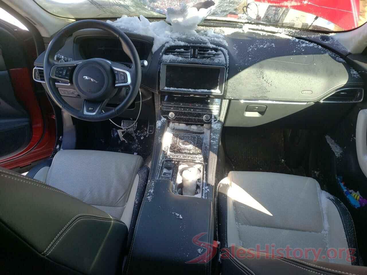 SADCL2GX1KA615936 2019 JAGUAR F-PACE