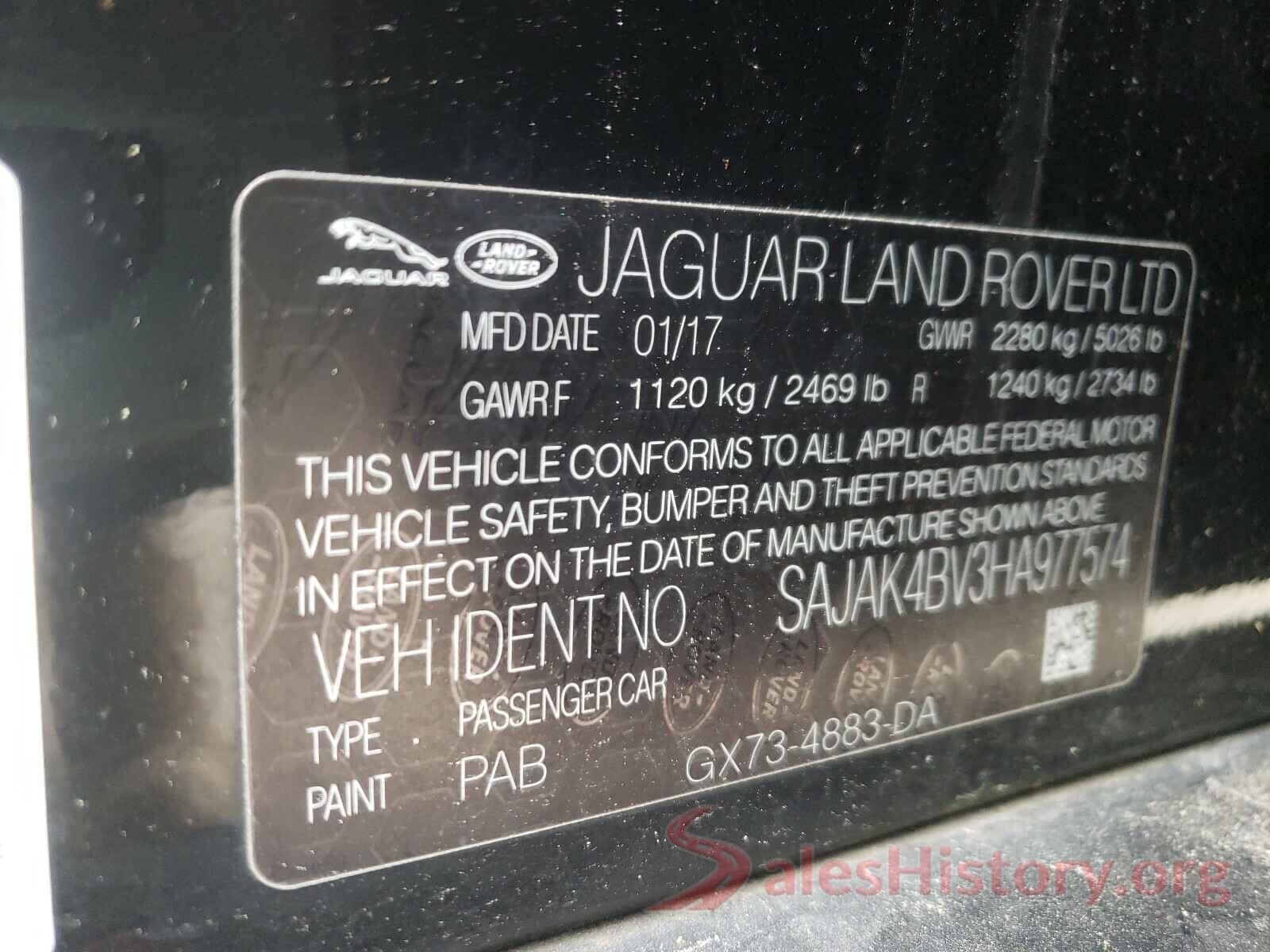 SAJAK4BV3HA977574 2017 JAGUAR XE