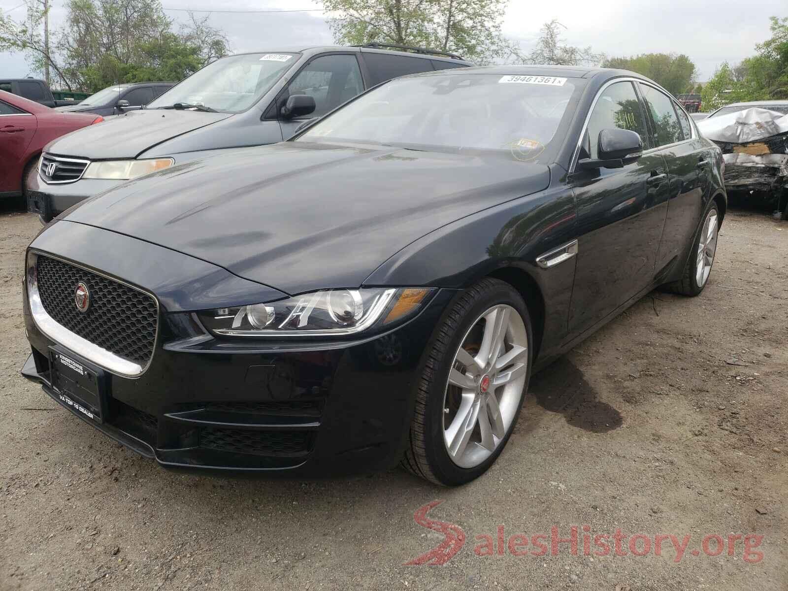 SAJAK4BV3HA977574 2017 JAGUAR XE