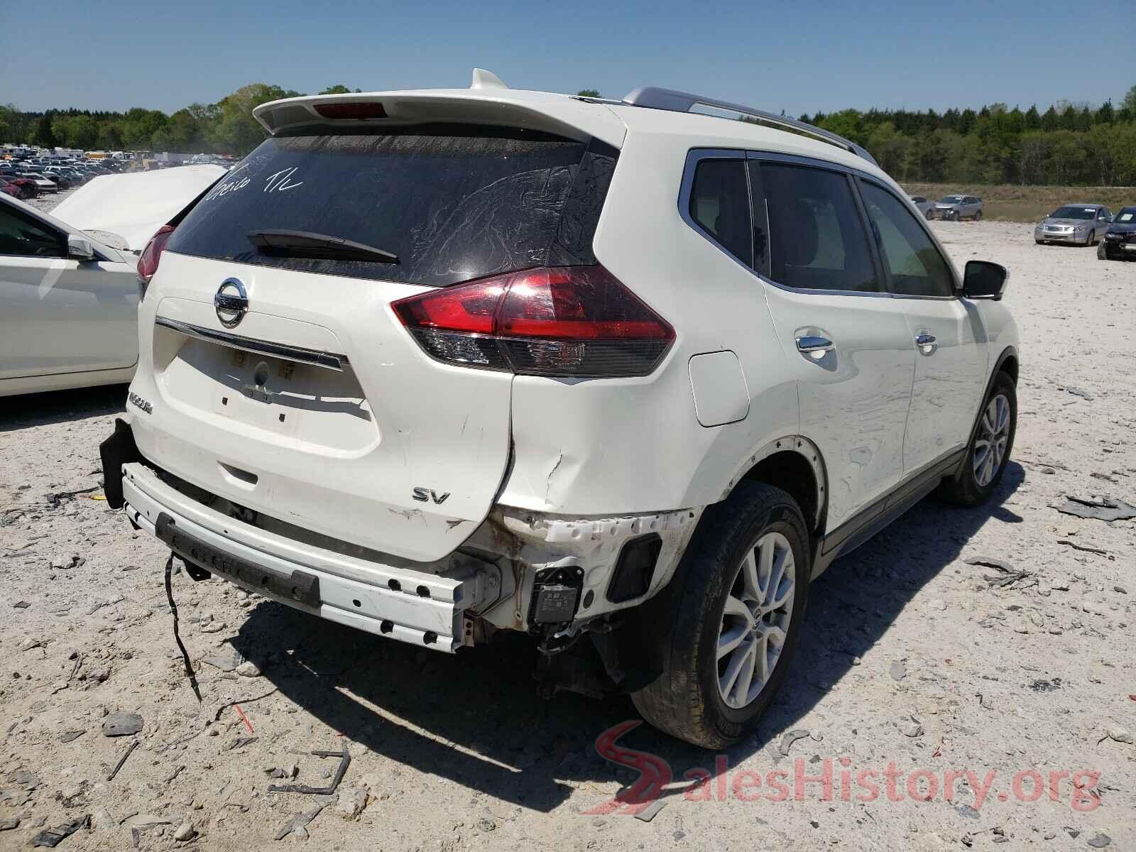 KNMAT2MTXJP551556 2018 NISSAN ROGUE