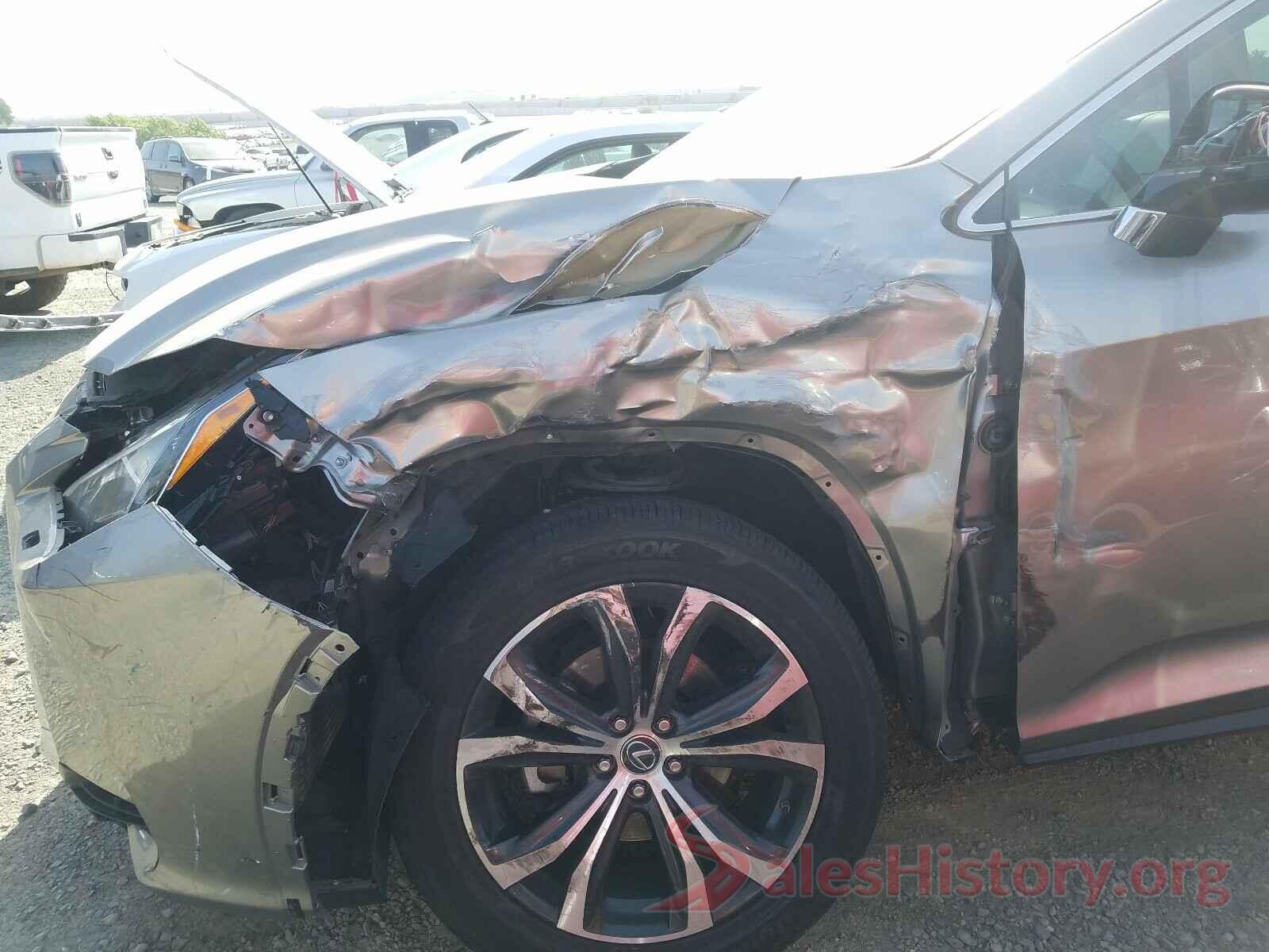 2T2BZMCA0JC155225 2018 LEXUS RX350