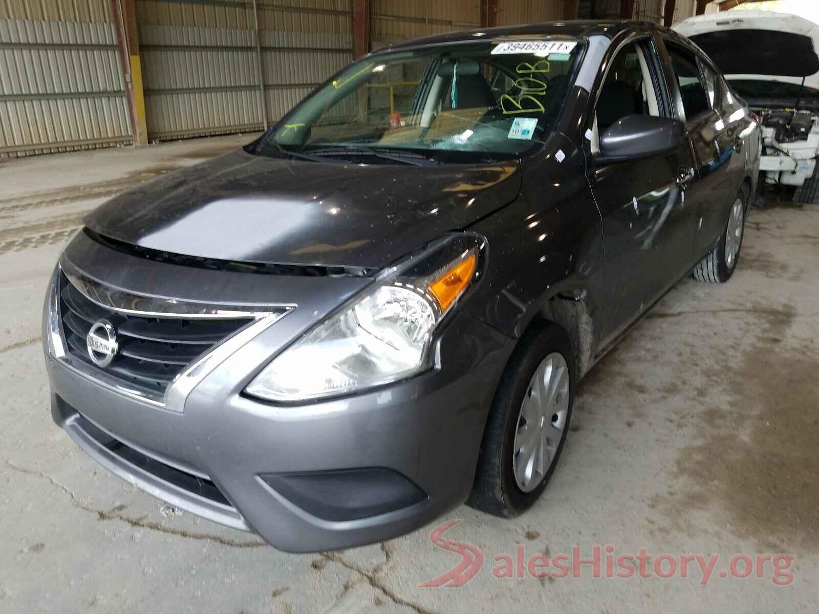 3N1CN7AP7JL880446 2018 NISSAN VERSA