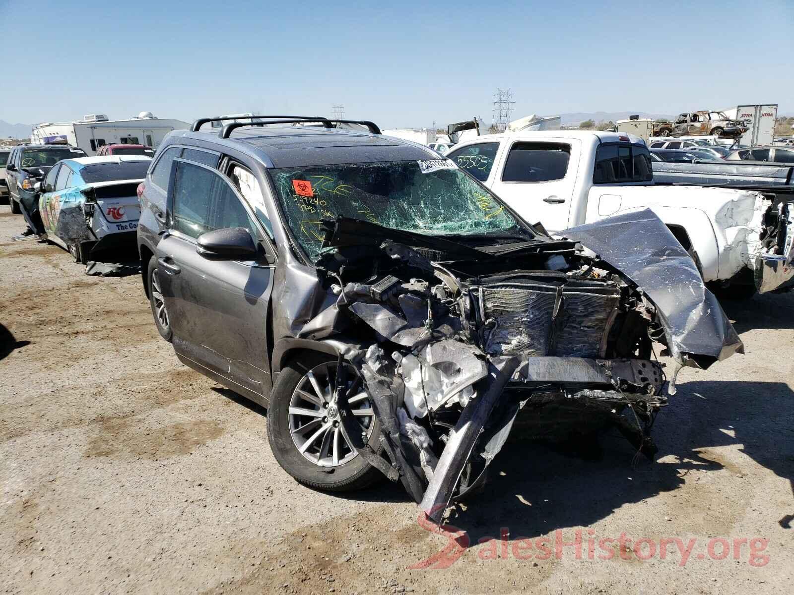 5TDJZRFH2JS546003 2018 TOYOTA HIGHLANDER