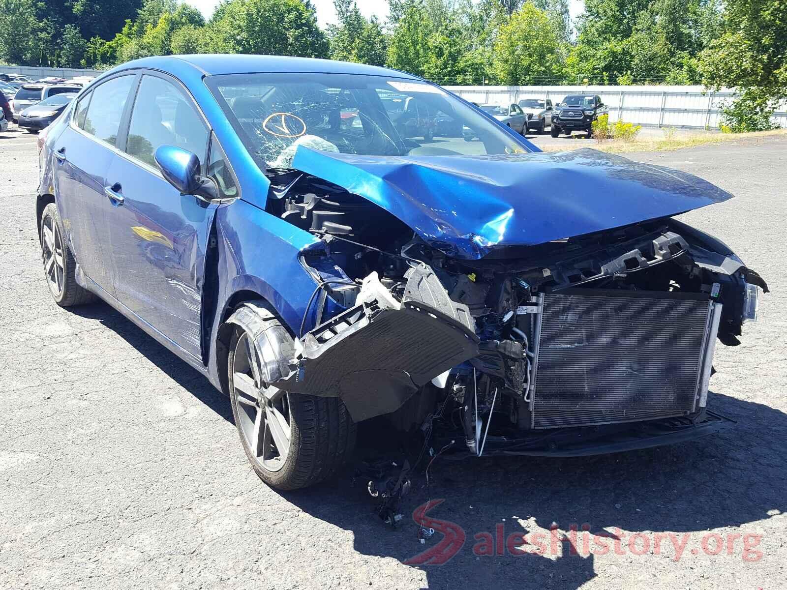 3KPFL4A84HE052103 2017 KIA FORTE