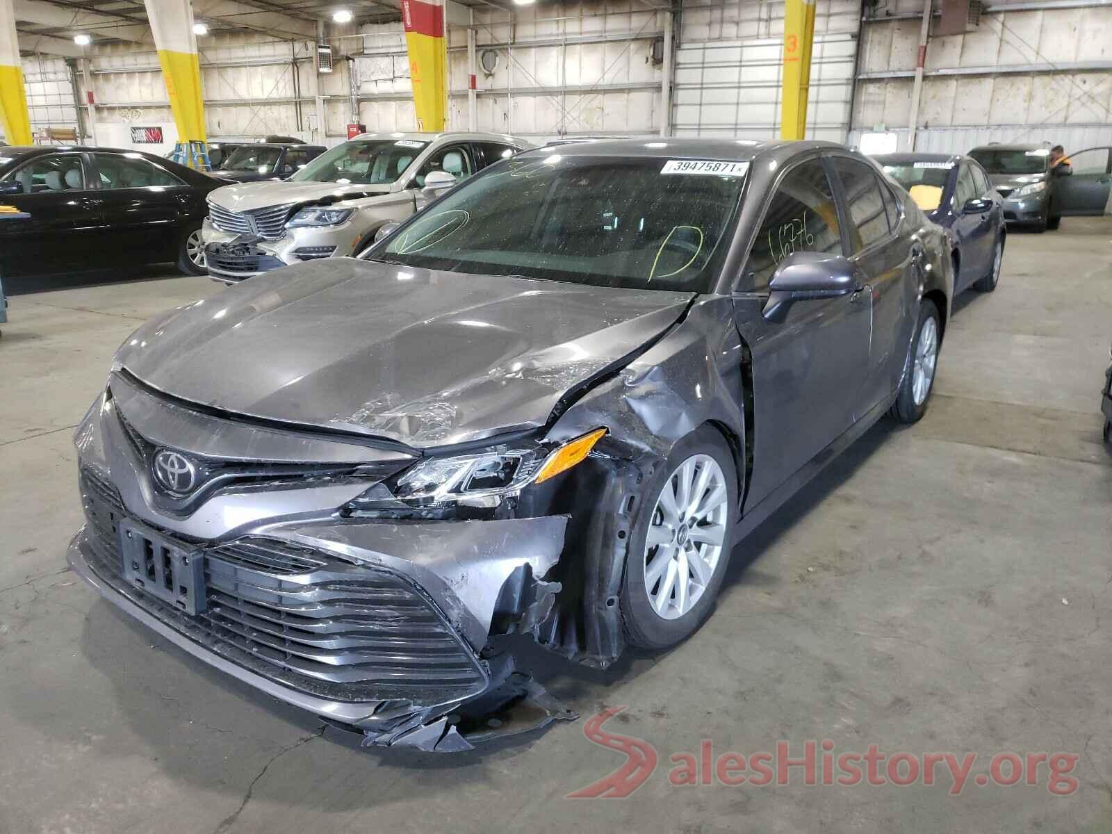 4T1B11HK3JU604262 2018 TOYOTA CAMRY