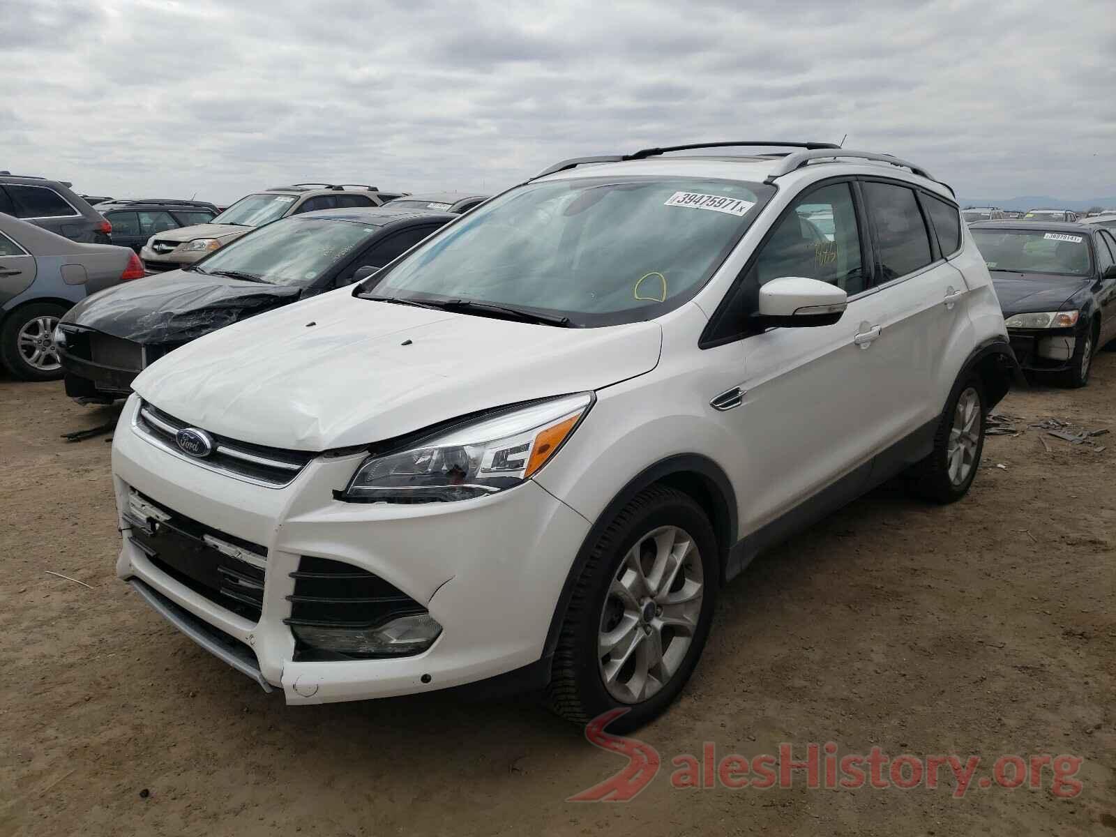 1FMCU9J9XGUB07526 2016 FORD ESCAPE