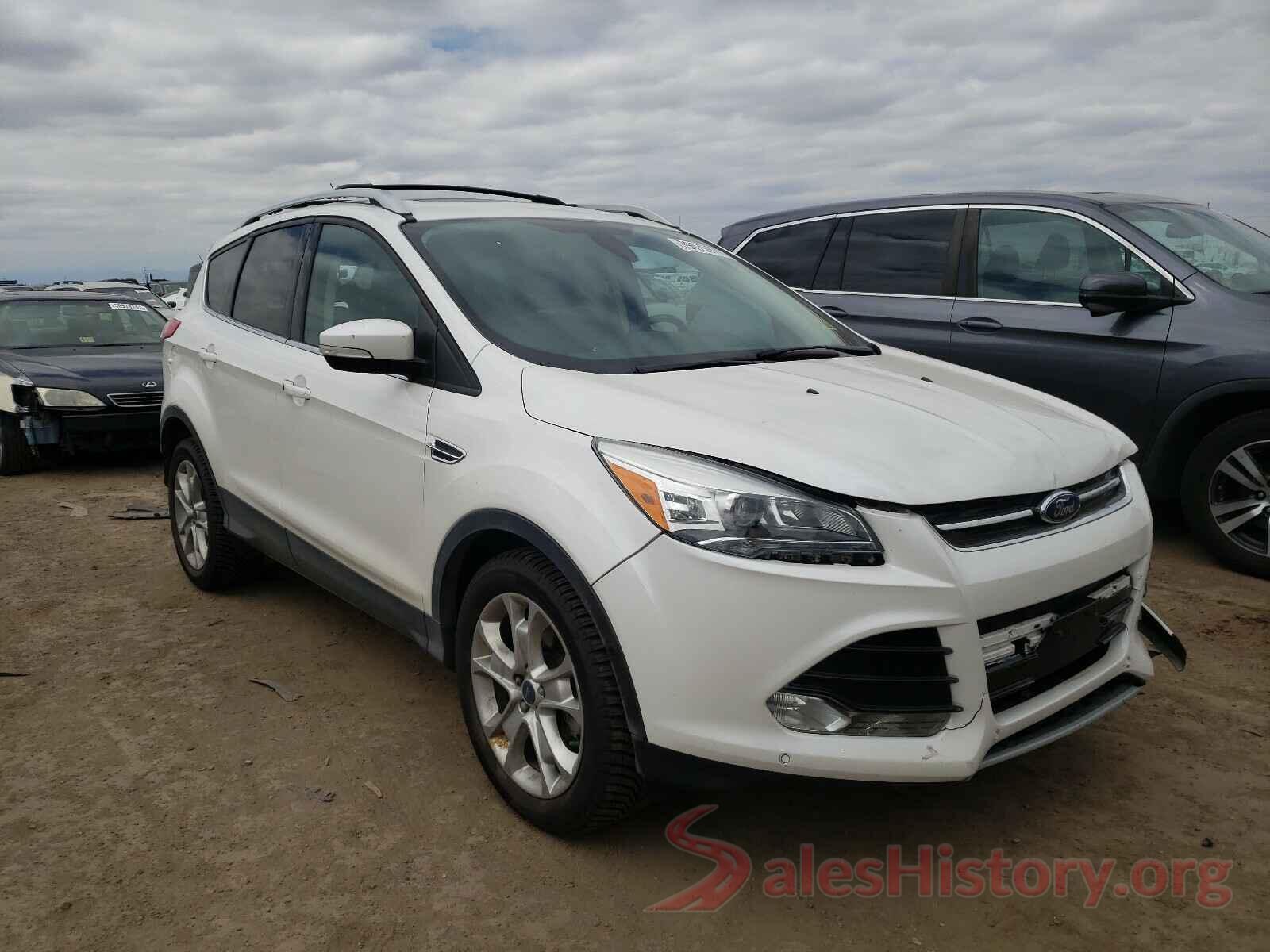 1FMCU9J9XGUB07526 2016 FORD ESCAPE