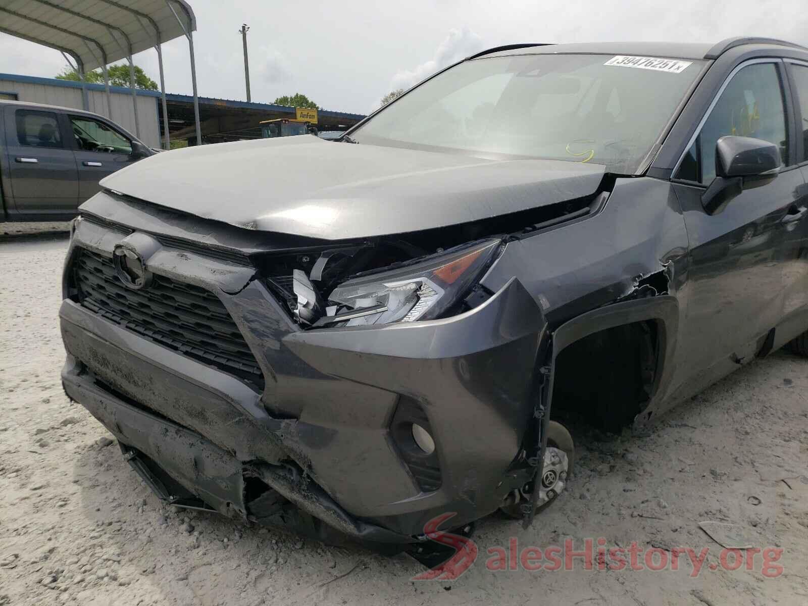 2T3W1RFV0MC113965 2021 TOYOTA RAV4