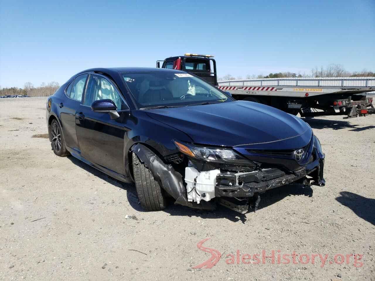 4T1G11AK8MU529496 2021 TOYOTA CAMRY