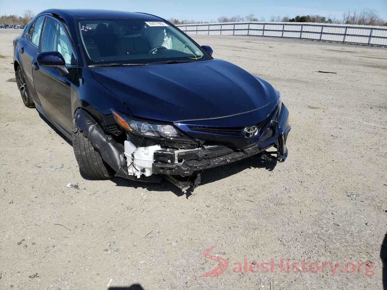 4T1G11AK8MU529496 2021 TOYOTA CAMRY