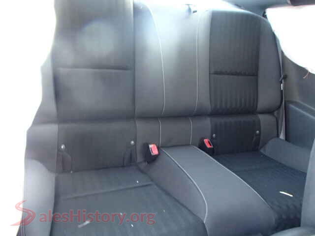 2015 CHEVROLET CAMARO VIN 2G1FA1E34F9208051, left side view