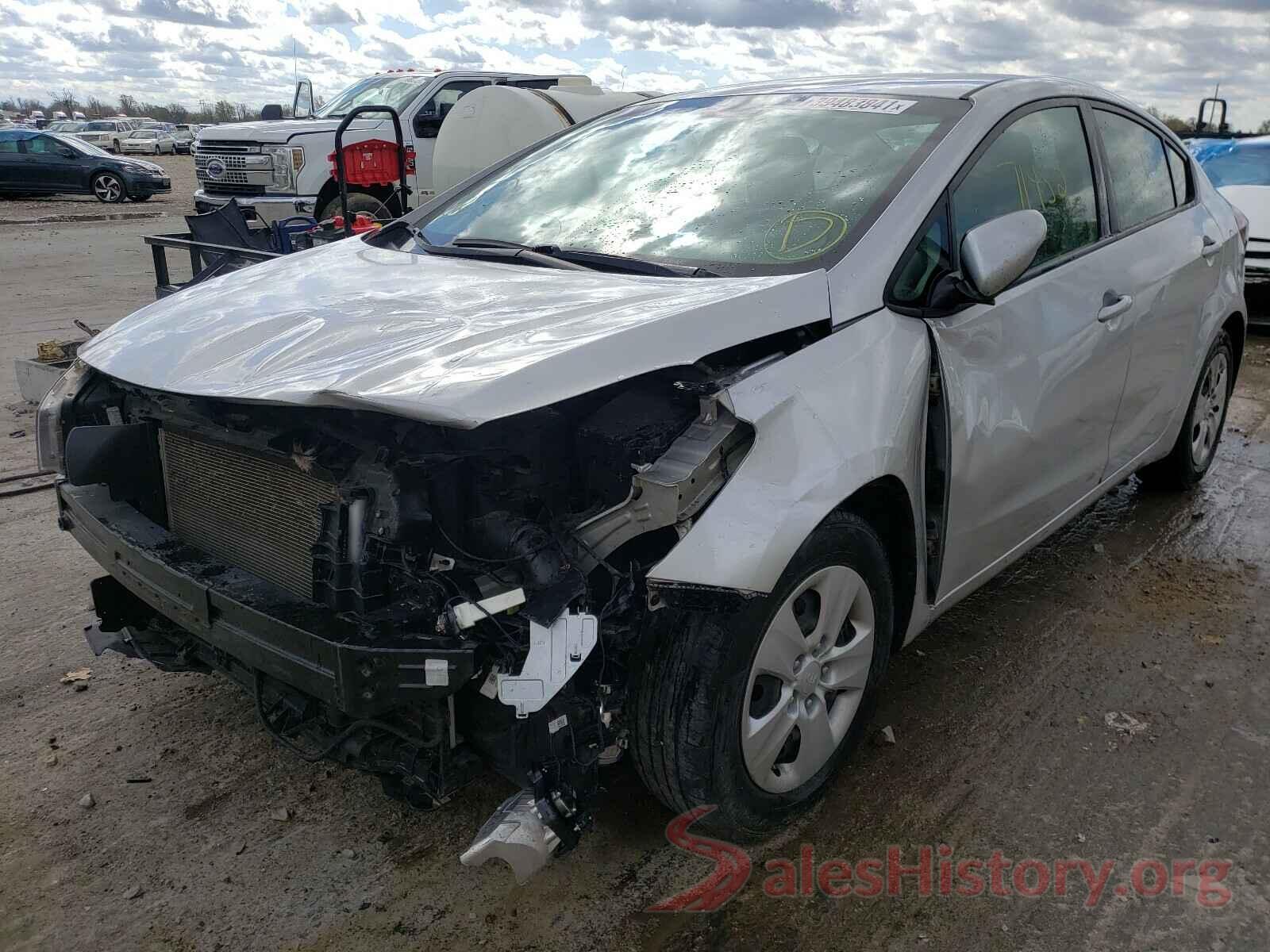 3KPFK4A72HE145048 2017 KIA FORTE