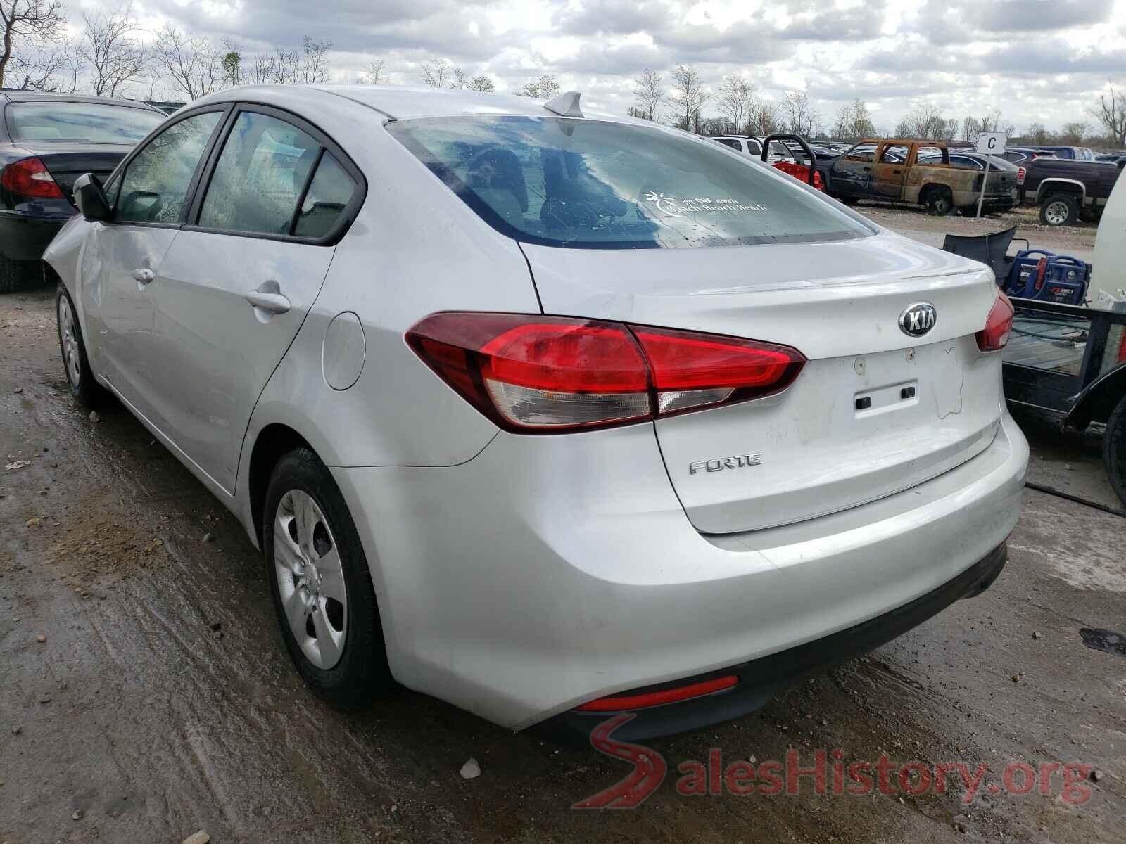 3KPFK4A72HE145048 2017 KIA FORTE