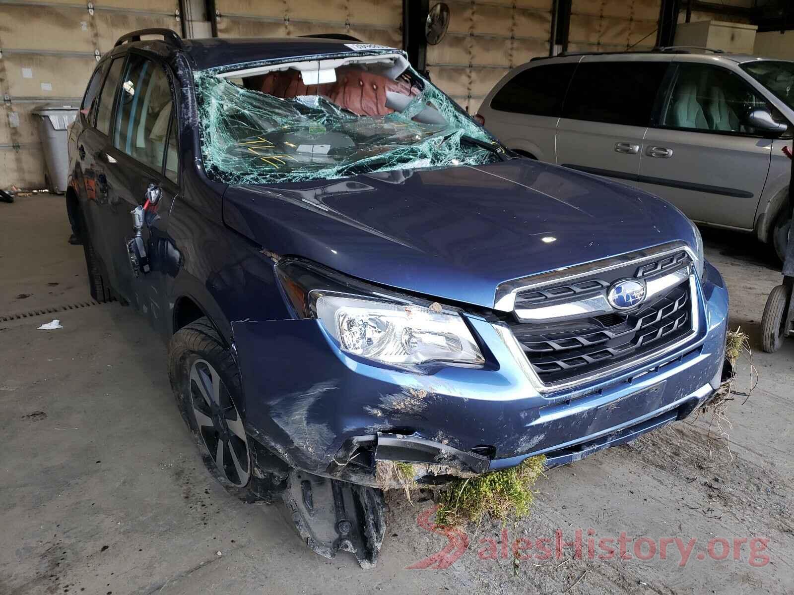 JF2SJABC4JH580912 2018 SUBARU FORESTER