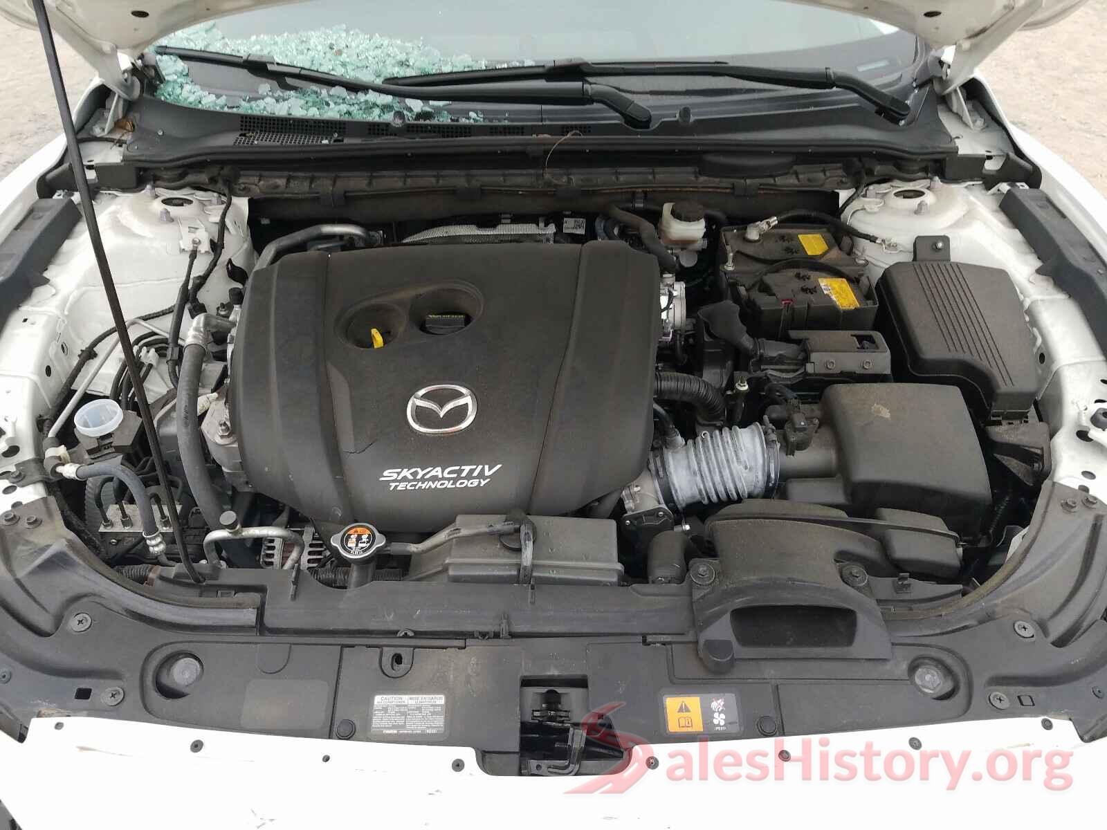 JM1GL1VM4J1318979 2018 MAZDA 6