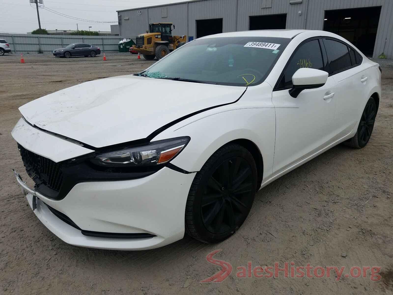 JM1GL1VM4J1318979 2018 MAZDA 6