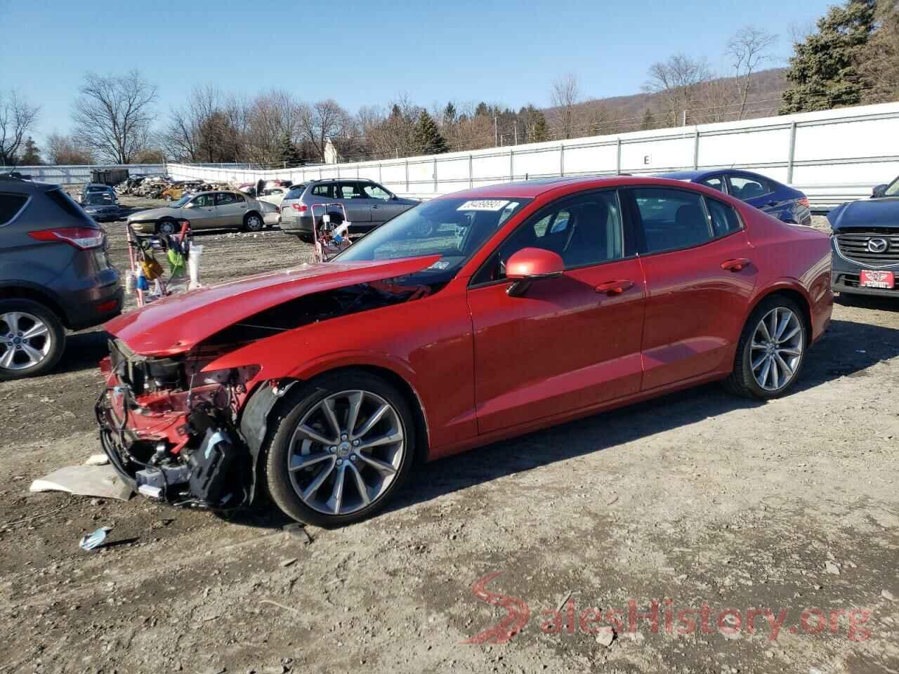 7JR102FK7KG017690 2019 VOLVO S60