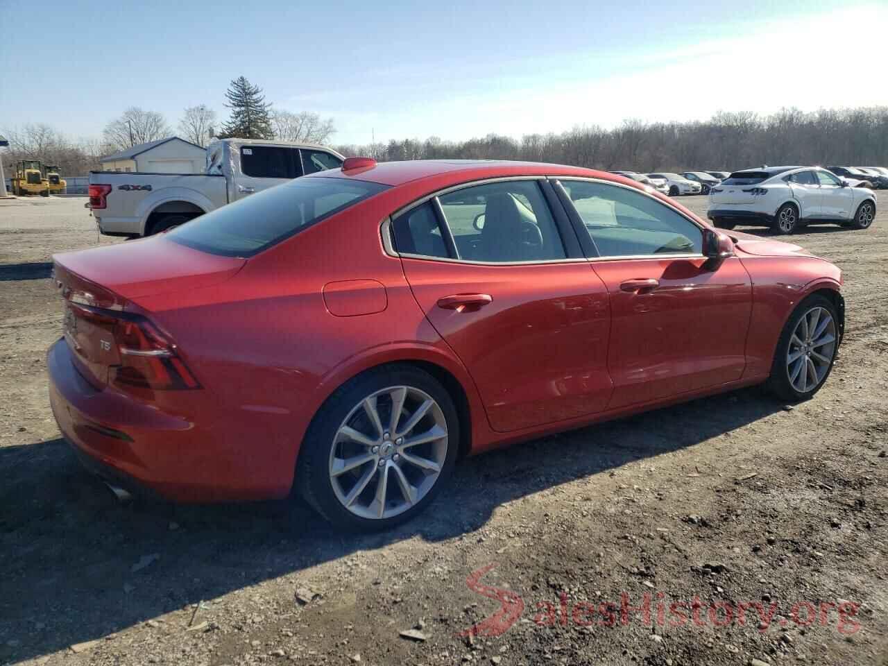 7JR102FK7KG017690 2019 VOLVO S60