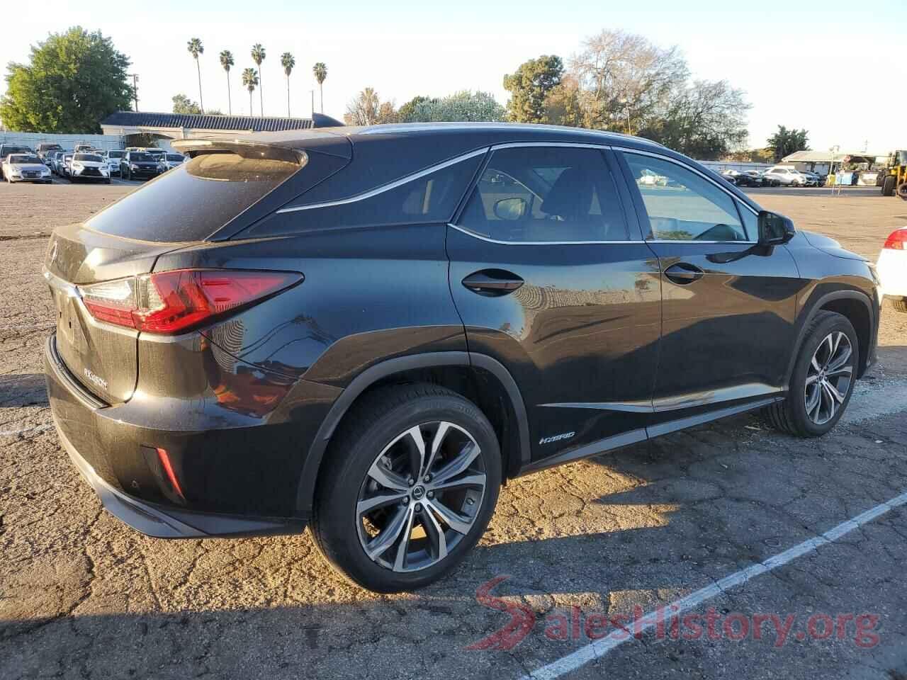 2T2BGMCA7KC035817 2019 LEXUS RX450