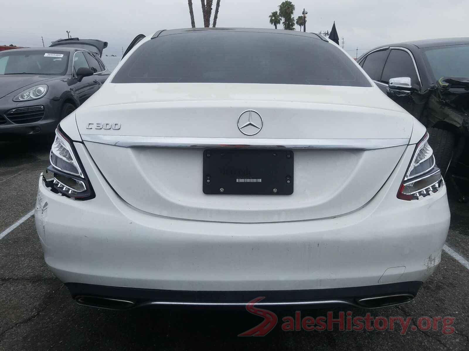 55SWF4JB0JU262781 2018 MERCEDES-BENZ C CLASS