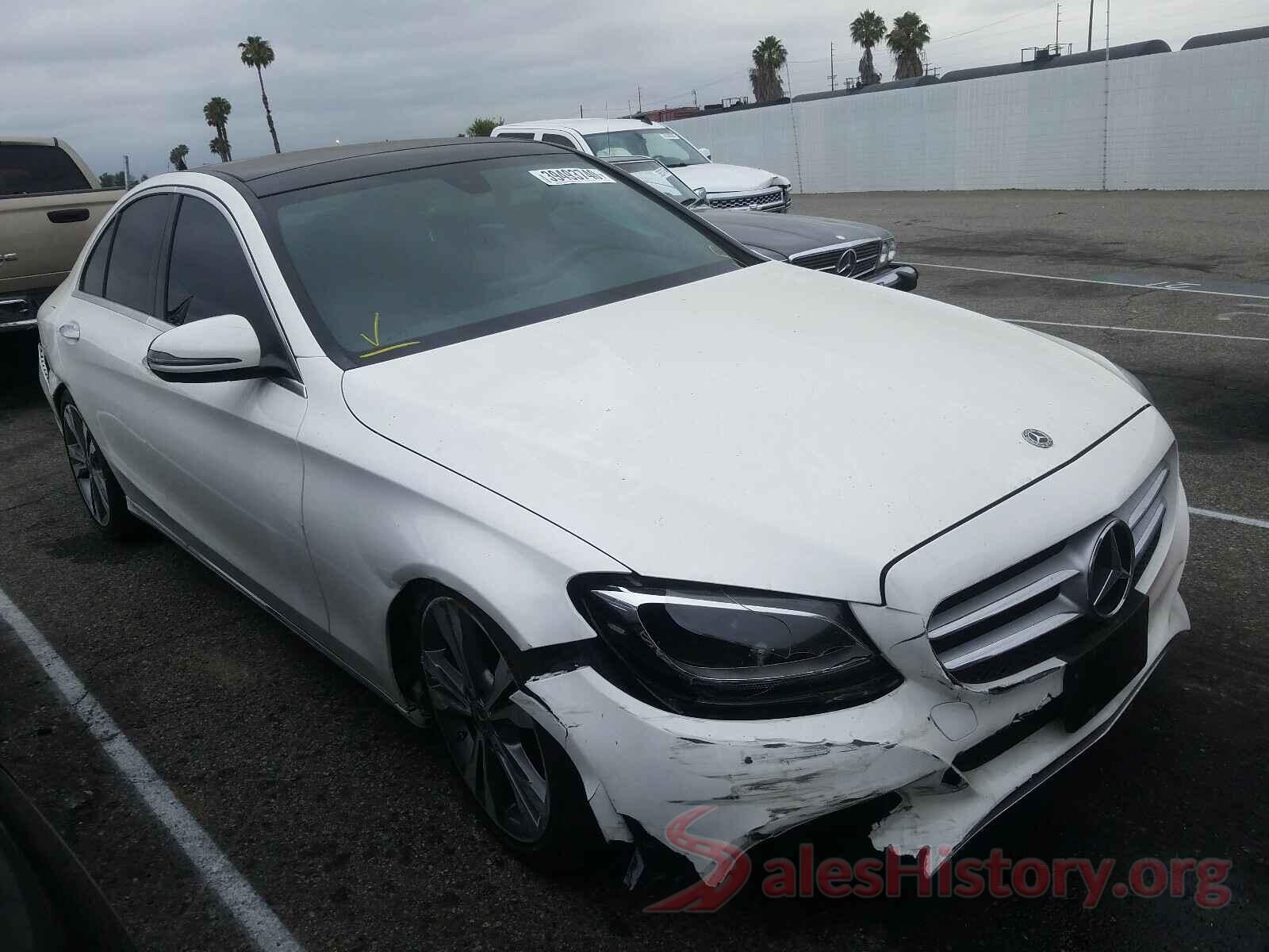 55SWF4JB0JU262781 2018 MERCEDES-BENZ C CLASS