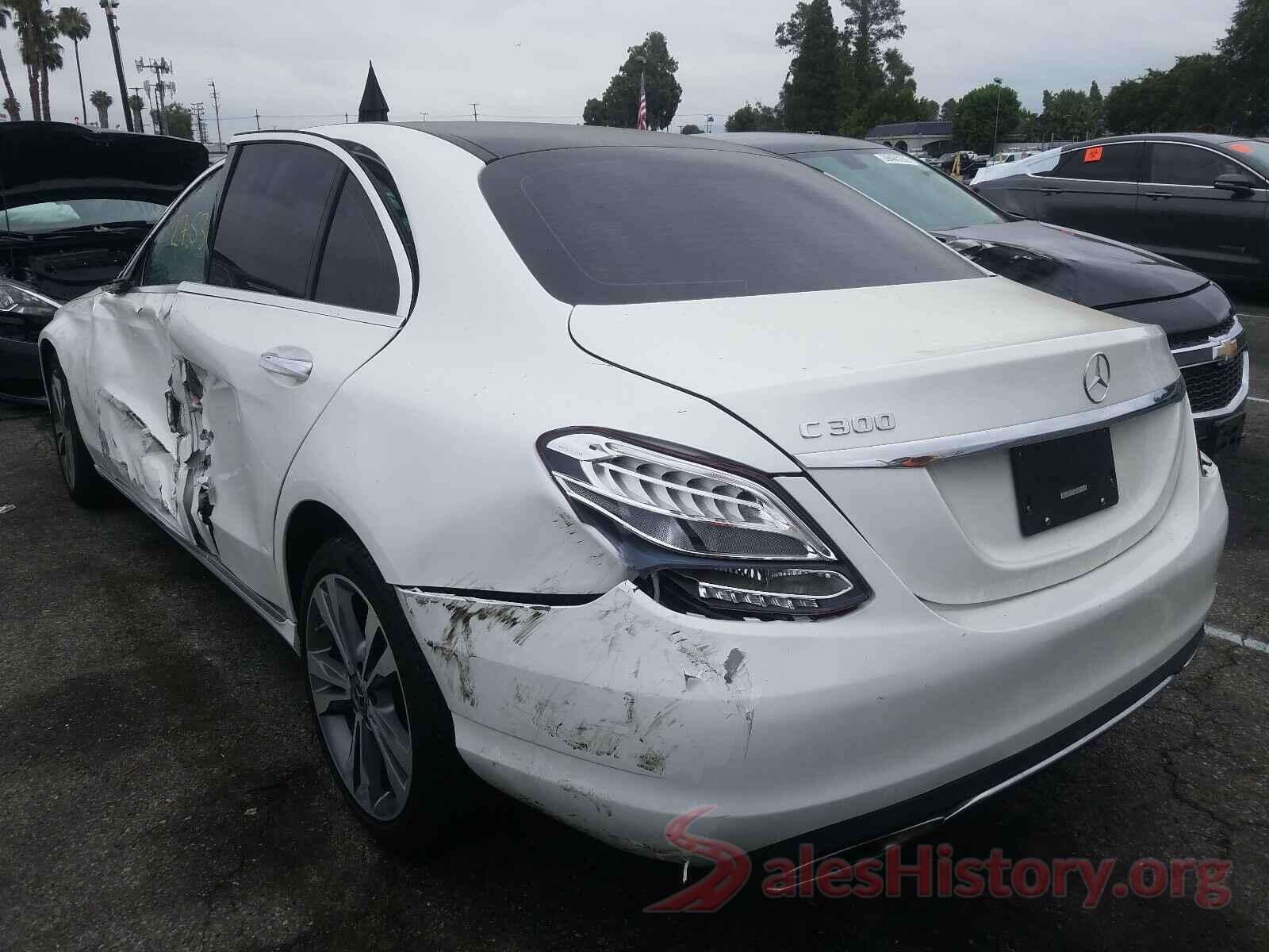 55SWF4JB0JU262781 2018 MERCEDES-BENZ C CLASS