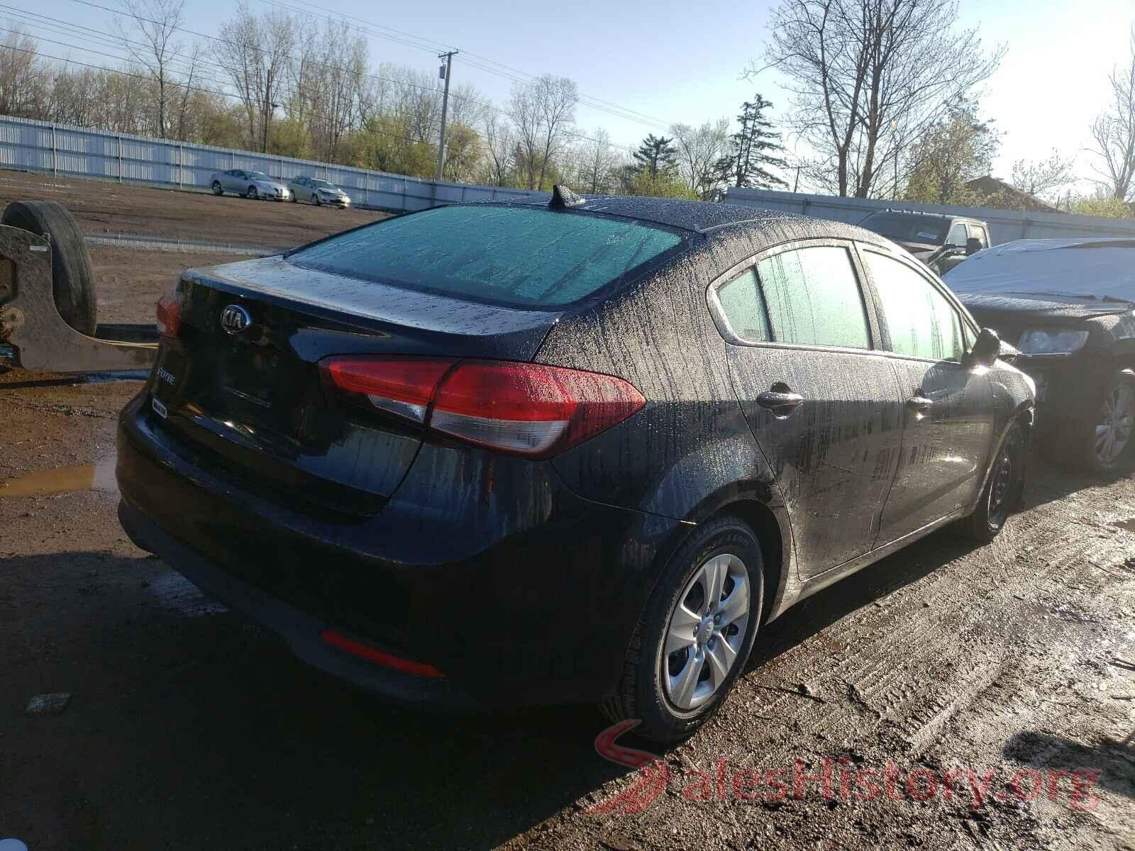 3KPFL4A70HE151444 2017 KIA FORTE