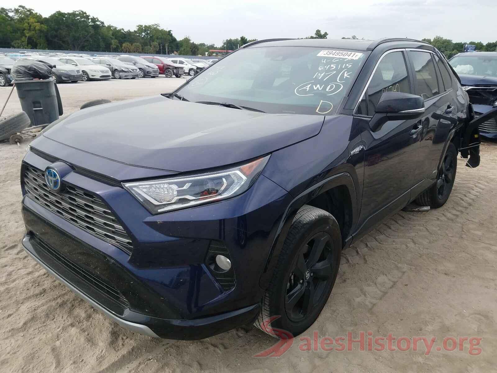 2T3EWRFV4LW047429 2020 TOYOTA RAV4