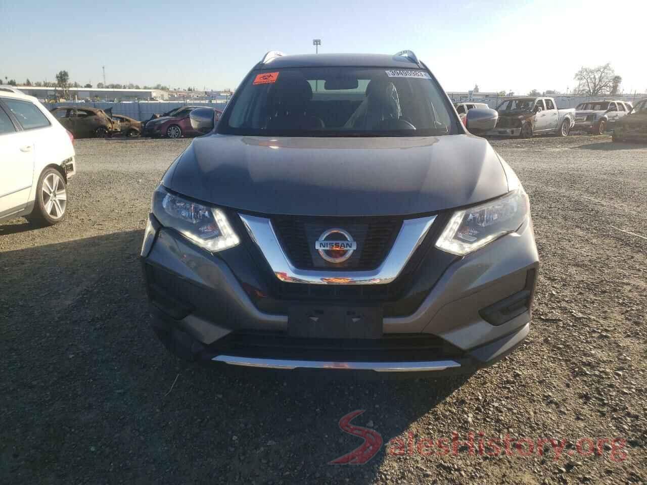 KNMAT2MT1HP588246 2017 NISSAN ROGUE