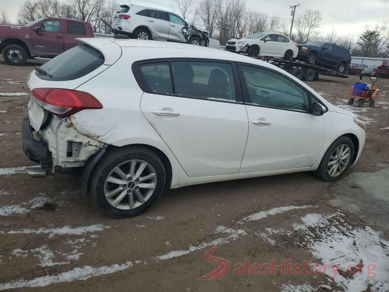 KNAFK5A89H5673628 2017 KIA FORTE