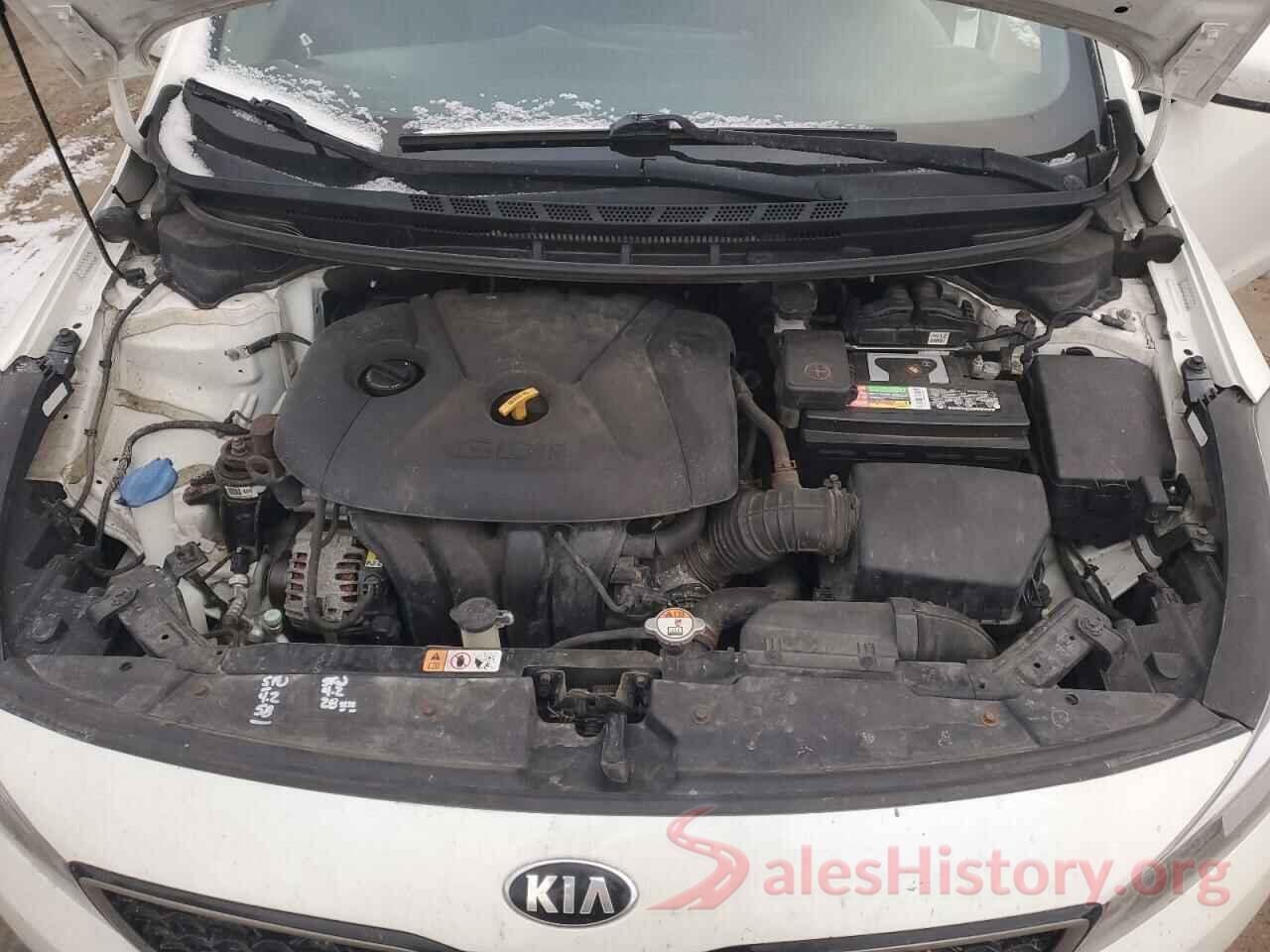 KNAFK5A89H5673628 2017 KIA FORTE