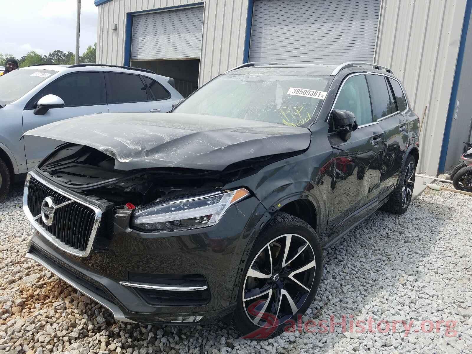 YV4A22PK6J1328131 2018 VOLVO XC90