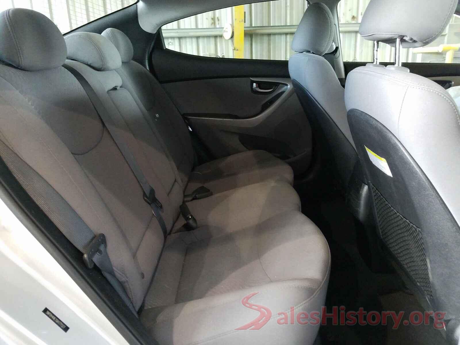 5NPDH4AE1GH771527 2016 HYUNDAI ELANTRA