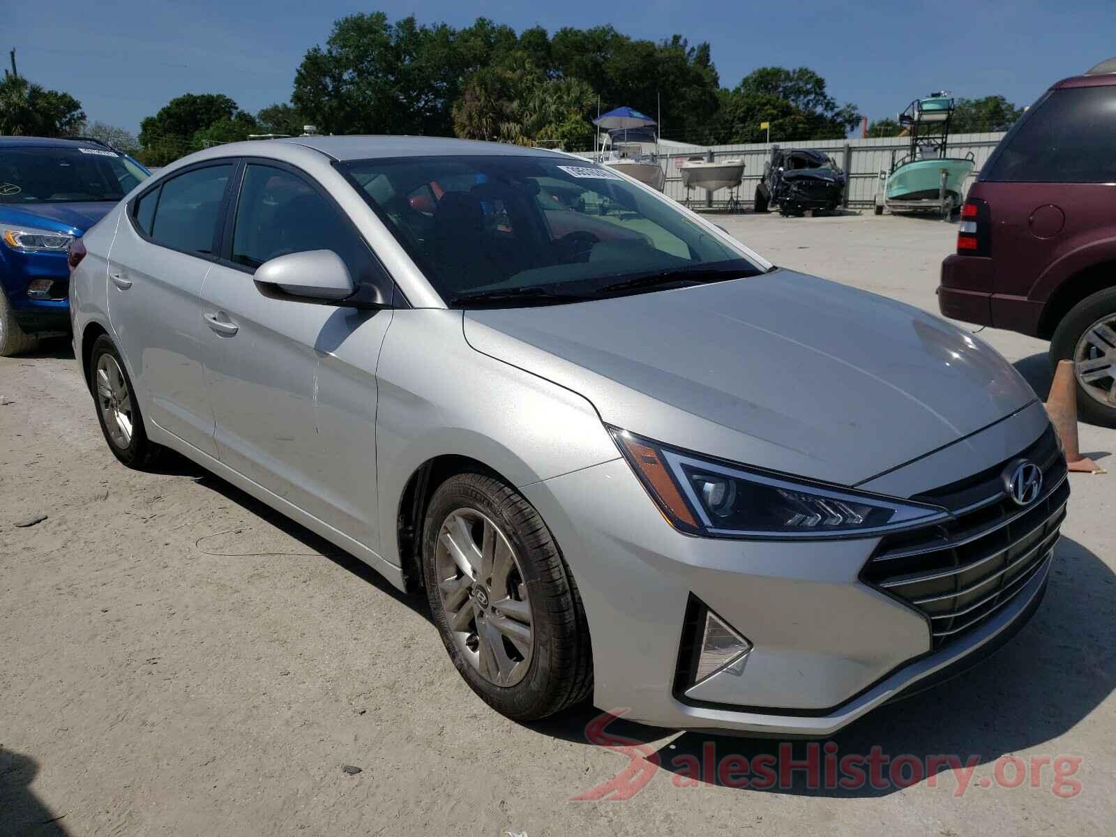 5NPD84LFXKH423353 2019 HYUNDAI ELANTRA