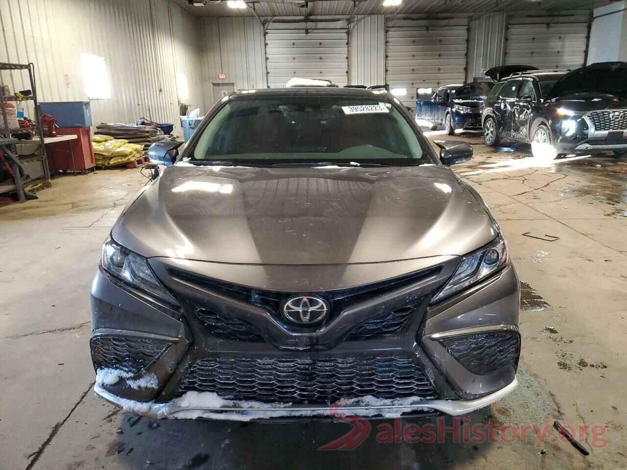 4T1K61BK5NU047659 2022 TOYOTA CAMRY