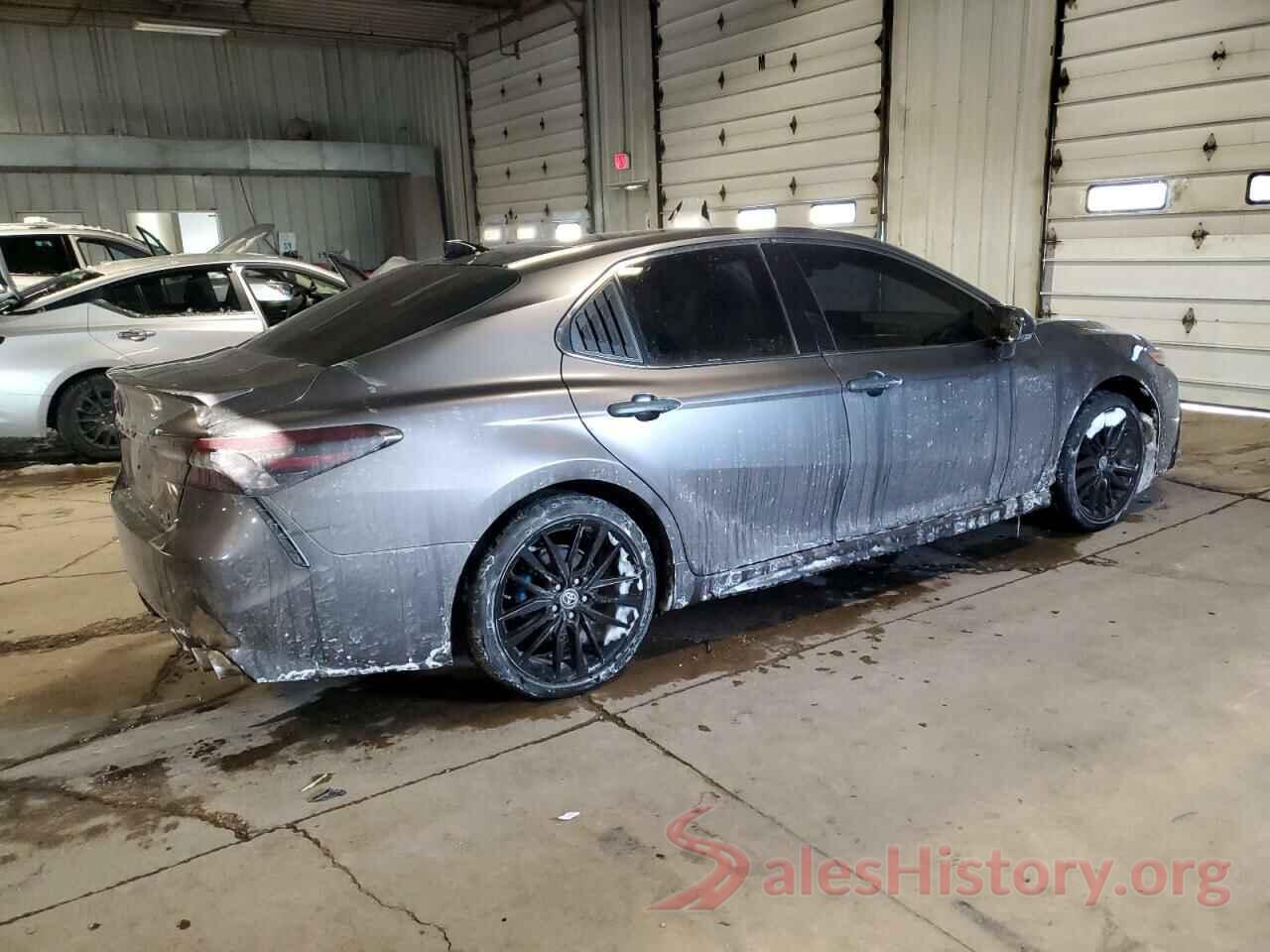 4T1K61BK5NU047659 2022 TOYOTA CAMRY