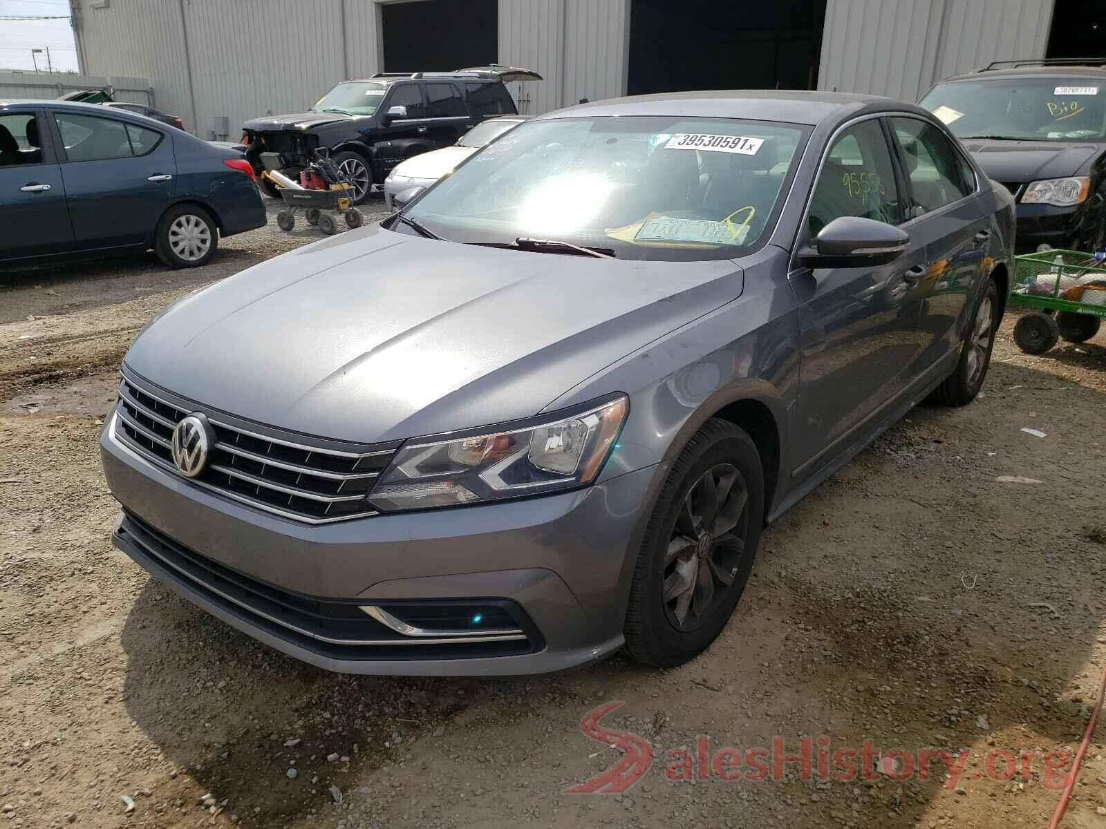 1VWAT7A35HC040403 2017 VOLKSWAGEN PASSAT