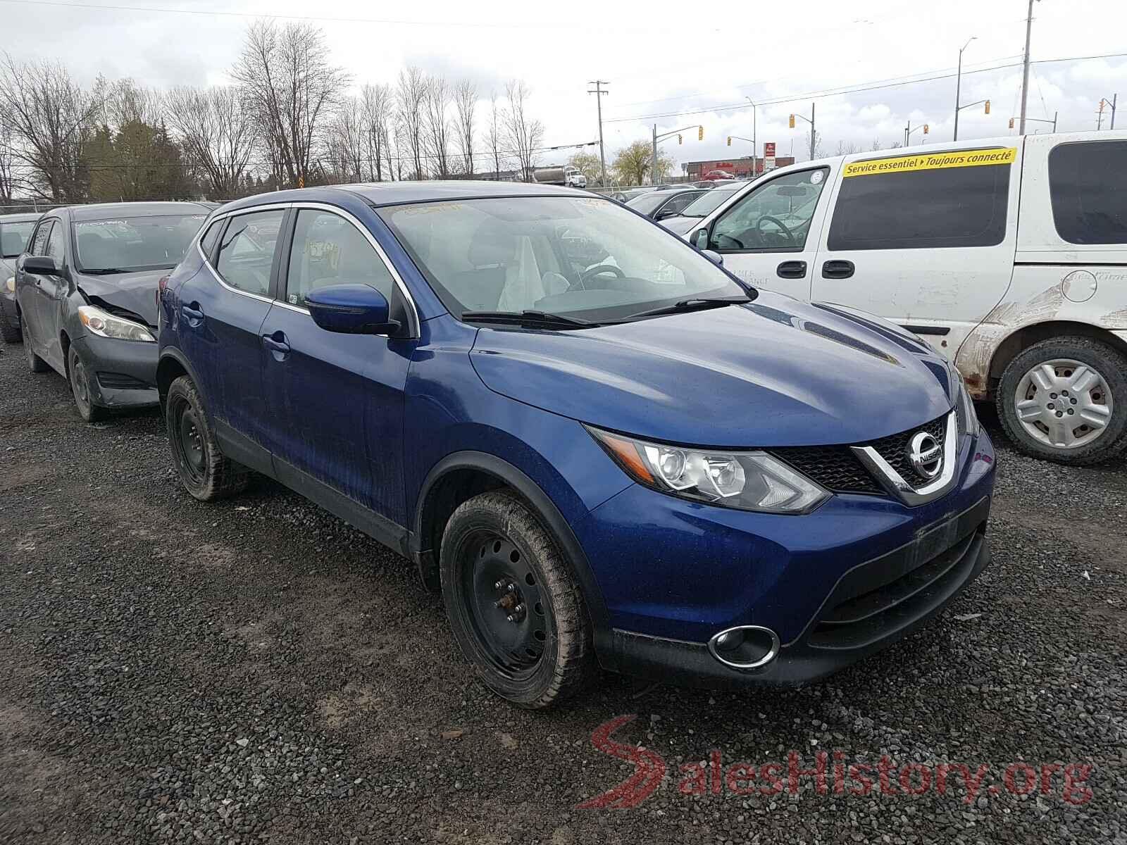 JN1BJ1CRXJW206773 2018 NISSAN ROGUE