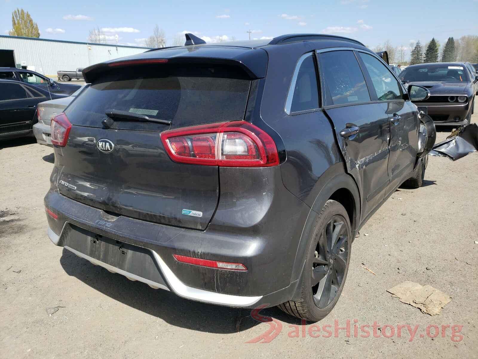 KNDCC3LC4K5253338 2019 KIA NIRO