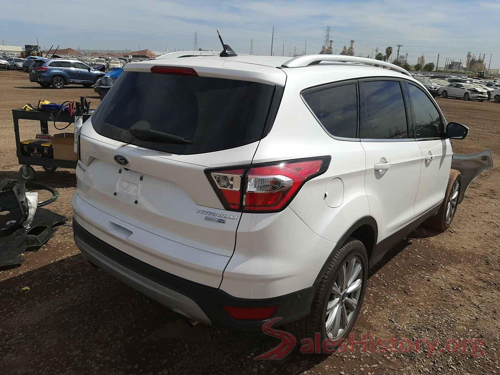 1FMCU9J93JUC09404 2018 FORD ESCAPE